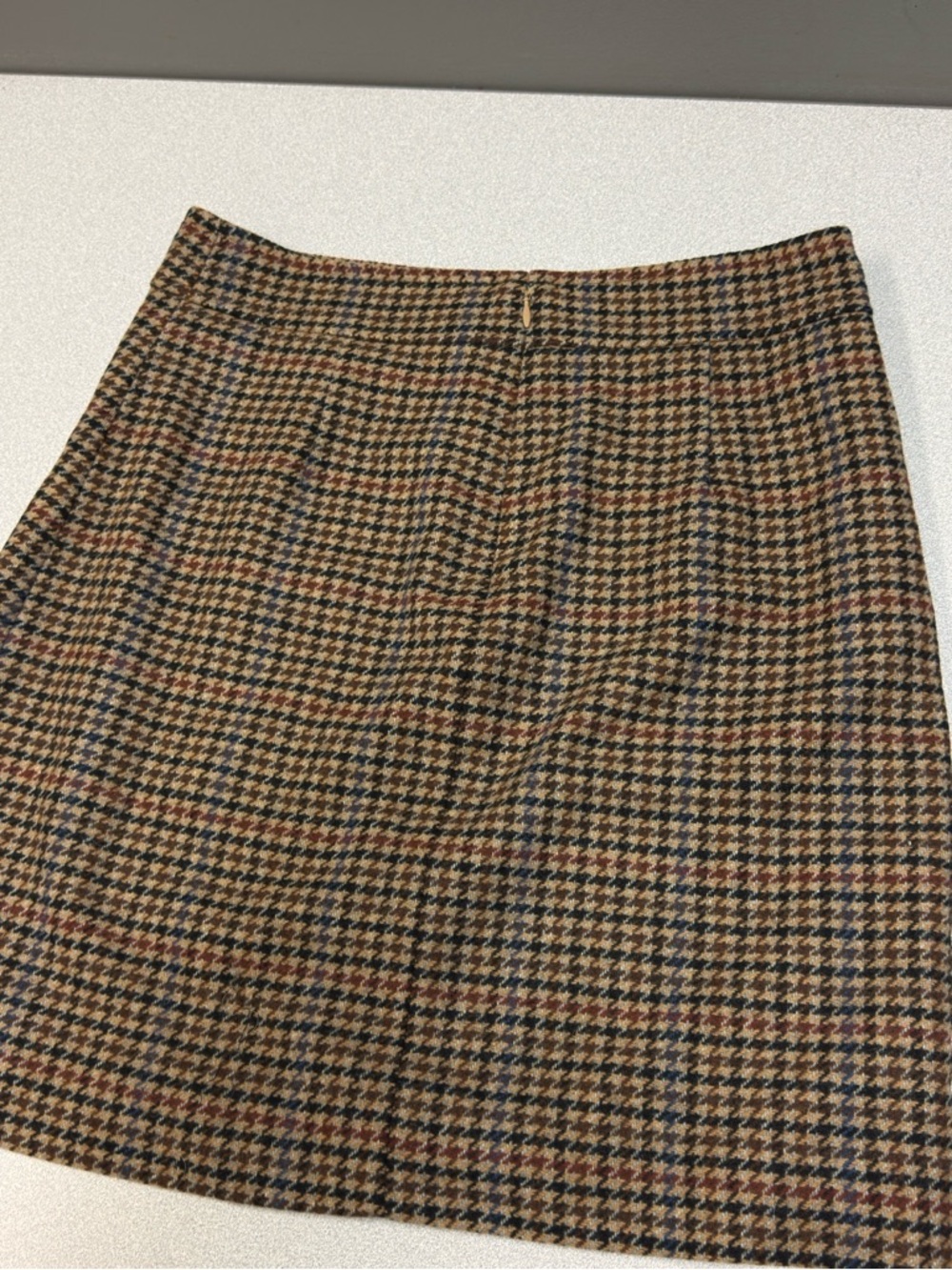J. Crew Brown‎ Houndstooth Mini Skirt with Subtle Multicolor Check - Picture 7 of 8